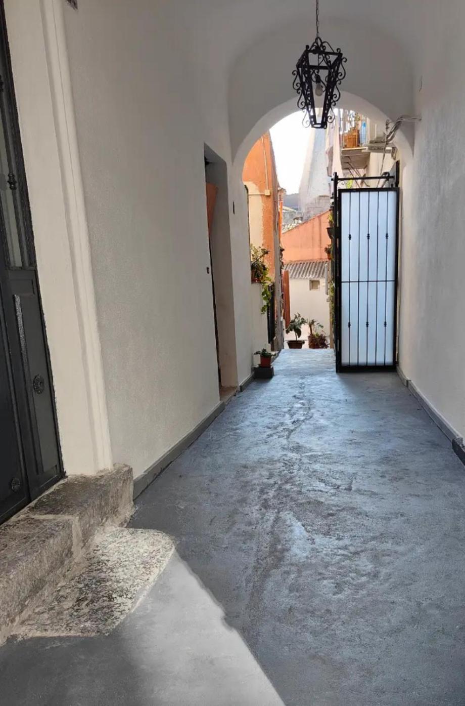 Apartament Old Town Mizzica Katania Zewnętrze zdjęcie